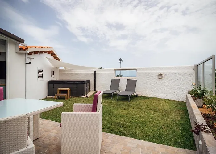 Casa Tulipanes & *